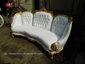 Kursi Sofa Victorian